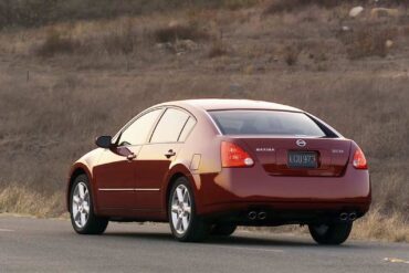 2005 Nissan Maxima SE